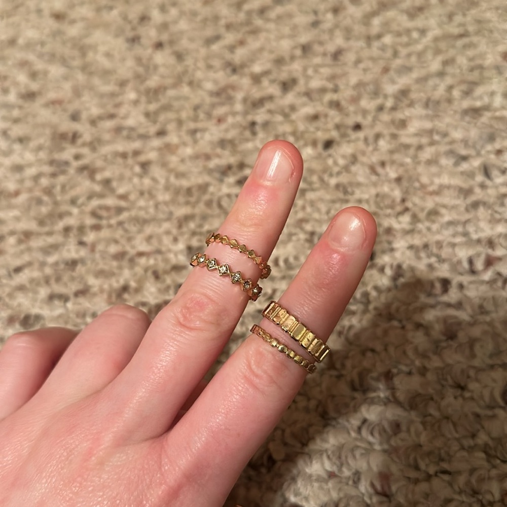 Fashion rings! - Picture 3 of 3